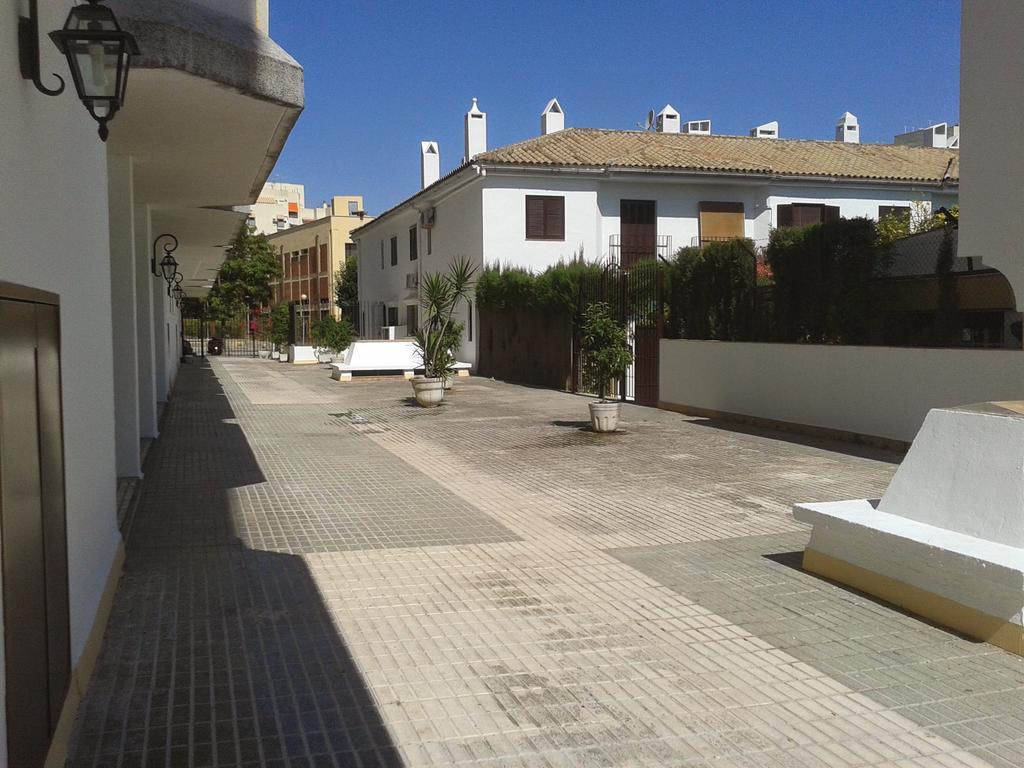 Apartamento Las Adelfas Jerez de la Frontera Exterior foto